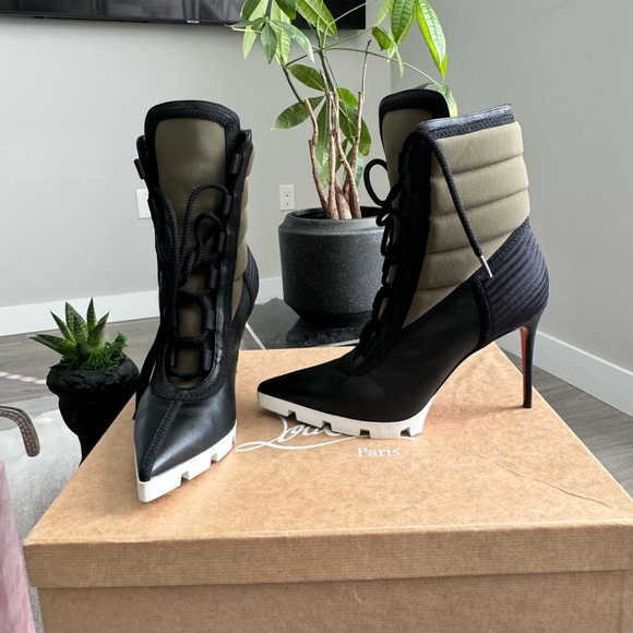 Christian Louboutin boots worn  once - Picture 3 of 8